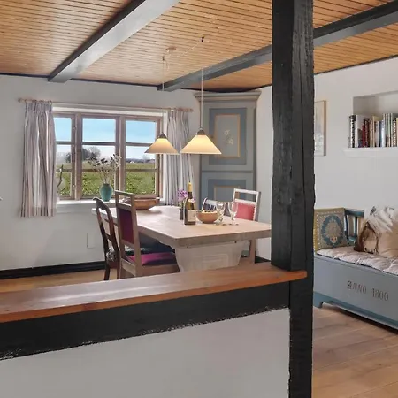 2 Bedroom In * Harpelunde