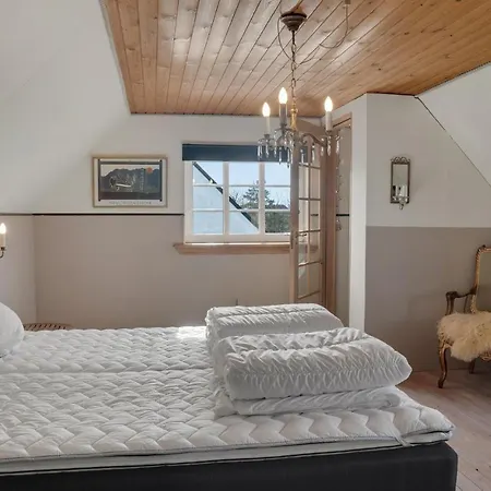 2 Bedroom In