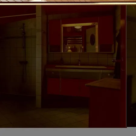 2 Bedroom In *